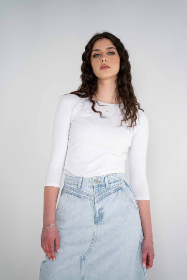 ⁦חולצת בסיס לנשים שרוול 3/4⁩ – תמונה ⁦2⁩